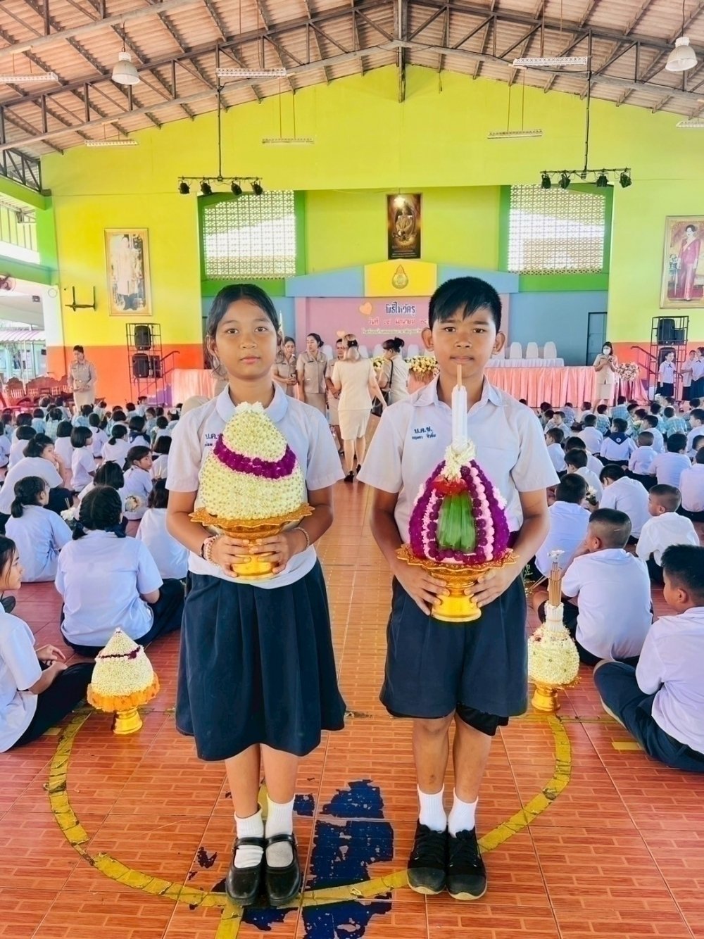 <div style='text-align:center;'><a href='img/article/art_1753069652/image/g/de324f08b20bc4bb234926caf4bdebd21_1052634981.jpg' target='_blank' style='color:#FFF !important;' download><b>ดาวน์โหลดรูปภาพ</b> <span style='font-size:12px;'>(1,000 x 1,334 px)</span></a></div>