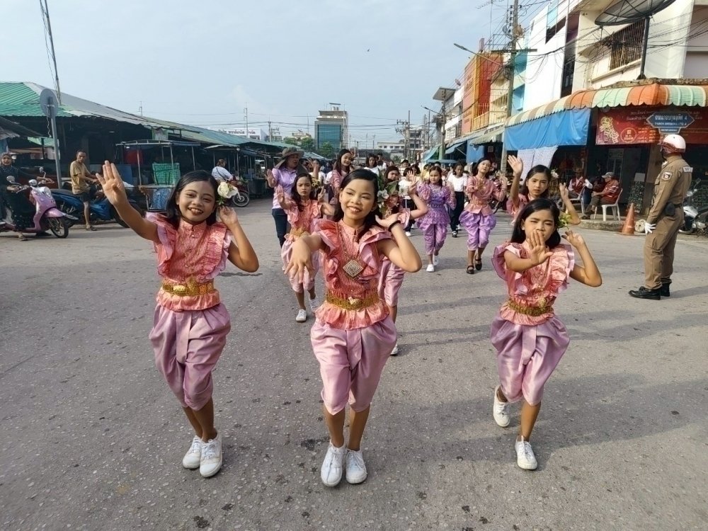 <div style='text-align:center;'><a href='img/article/art_1753070560/image/g/67ad5da323c4560d1a532b6a37501d381_4040076802.jpg' target='_blank' style='color:#FFF !important;' download><b>ดาวน์โหลดรูปภาพ</b> <span style='font-size:12px;'>(1,000 x 750 px)</span></a></div>