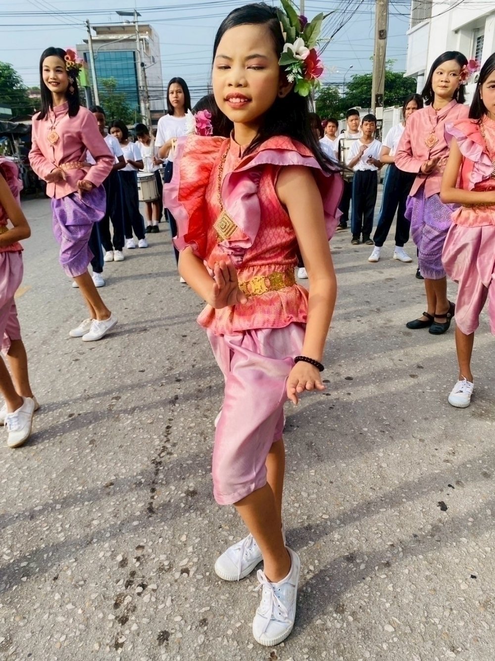 <div style='text-align:center;'><a href='img/article/art_1753070560/image/g/7759813ca6940f47cb14478e21708f281_1364561252.jpg' target='_blank' style='color:#FFF !important;' download><b>ดาวน์โหลดรูปภาพ</b> <span style='font-size:12px;'>(1,000 x 1,334 px)</span></a></div>