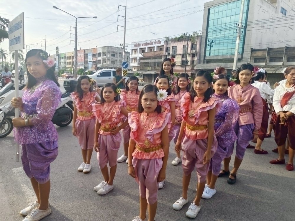 <div style='text-align:center;'><a href='img/article/art_1753070560/image/g/7cf0841f13c751f6c7d04d2acf40ee061_140405427.jpg' target='_blank' style='color:#FFF !important;' download><b>ดาวน์โหลดรูปภาพ</b> <span style='font-size:12px;'>(1,000 x 750 px)</span></a></div>