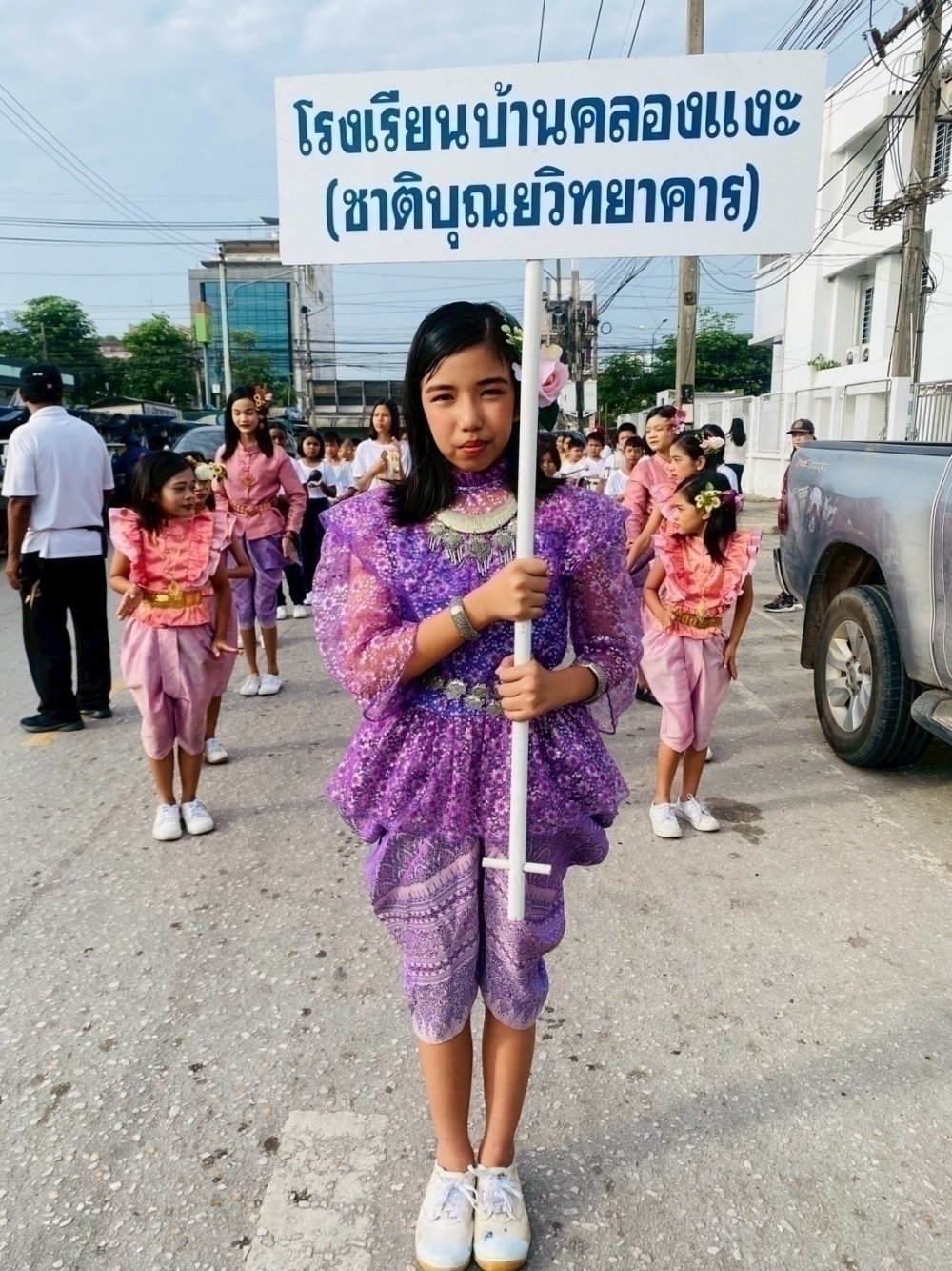 <div style='text-align:center;'><a href='img/article/art_1753070560/image/g/863ff954be7c8ded73644a744195e0811_2848278997.jpg' target='_blank' style='color:#FFF !important;' download><b>ดาวน์โหลดรูปภาพ</b> <span style='font-size:12px;'>(1,000 x 1,334 px)</span></a></div>