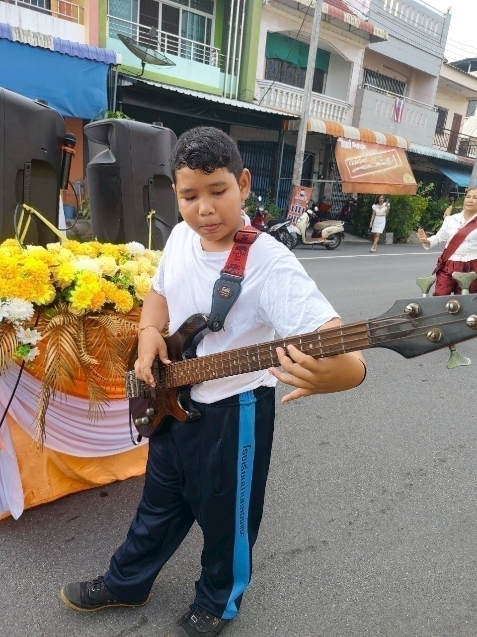 <div style='text-align:center;'><a href='img/article/art_1753070560/image/g/e4e3e621395e7434471618a27cc81af41_3271735574.jpg' target='_blank' style='color:#FFF !important;' download><b>ดาวน์โหลดรูปภาพ</b> <span style='font-size:12px;'>(960 x 1,280 px)</span></a></div>