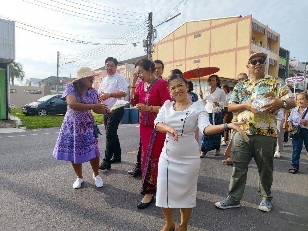 <div style='text-align:center;'><a href='img/article/art_1753070560/image/g/f36eff18ee5d6c6011b6b39517e4ed051_2083653495.jpg' target='_blank' style='color:#FFF !important;' download><b>ดาวน์โหลดรูปภาพ</b> <span style='font-size:12px;'>(1,000 x 750 px)</span></a></div>