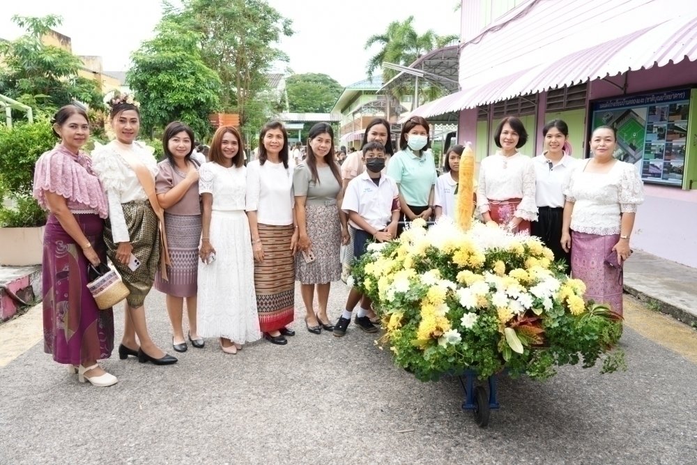 <div style='text-align:center;'><a href='img/article/art_1753071081/image/g/92d527a19aa337a9ae9da9e7128e03f81_1185295282.jpg' target='_blank' style='color:#FFF !important;' download><b>ดาวน์โหลดรูปภาพ</b> <span style='font-size:12px;'>(1,000 x 667 px)</span></a></div>